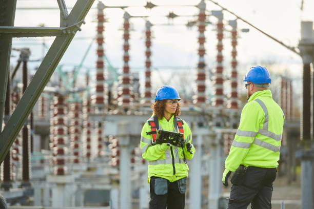 Best Affordable Emergency Electrician  in Damascus, OR